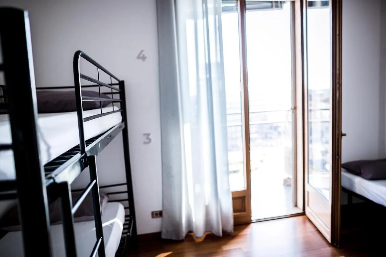 B&B Best Hostel Milano Bed & Breakfast