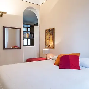 Apartamento Plinius, Milán