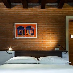  Apartment Antico Caminetto Biennale Italy