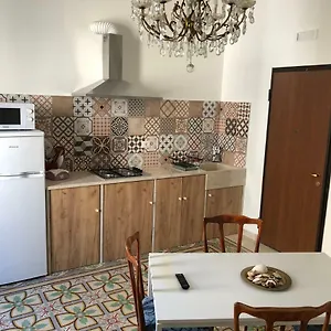 Trapani Apartments , Trapani Włochy